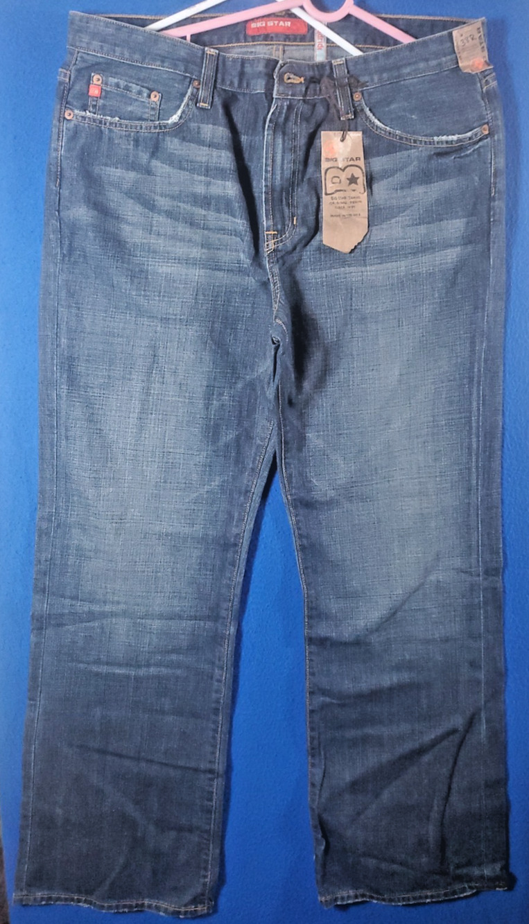 Big Star Cadride Jeans Mens 38R Blue Denim Straight Leg Medium Wash NWT USA